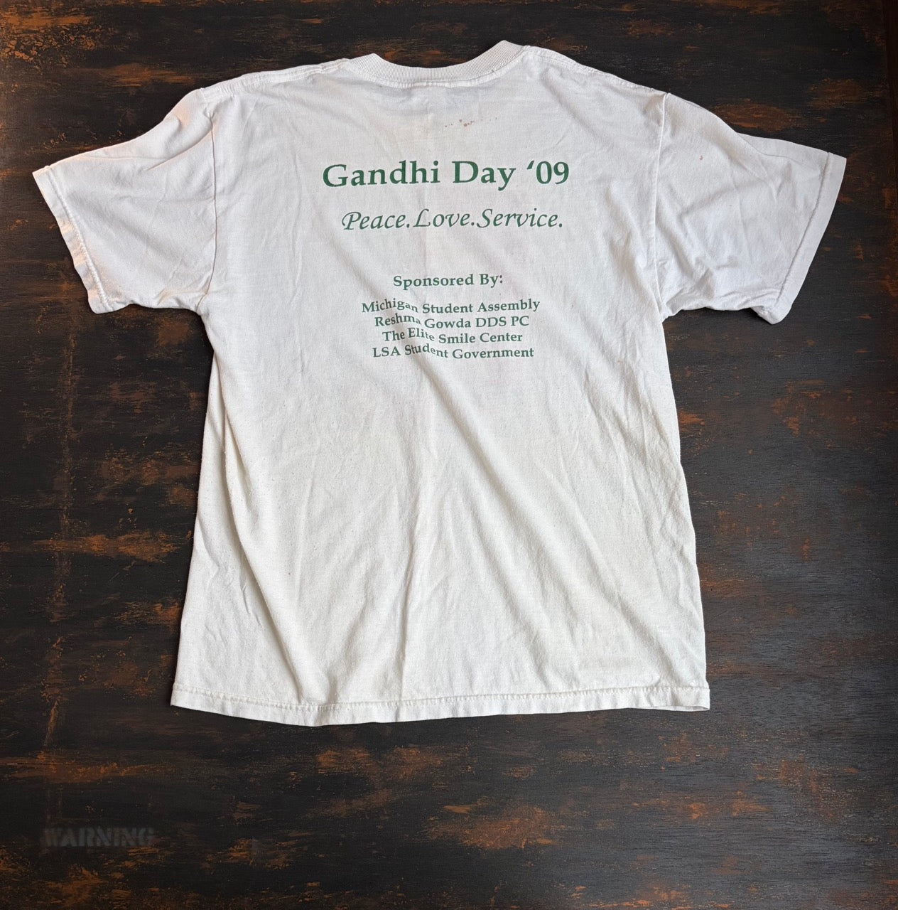 2009 Gandhi "PEACE" Obama-Style Homage Tee - Size M