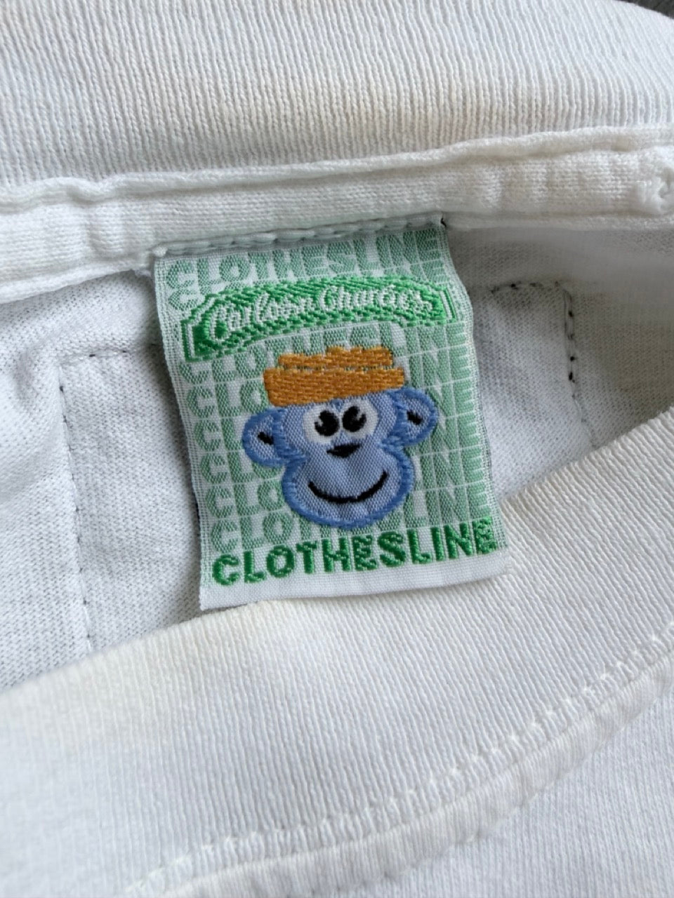 "CARLOS'N CHARLIE'S" Cozumel Mexico Clothesline Character Tee - Size S