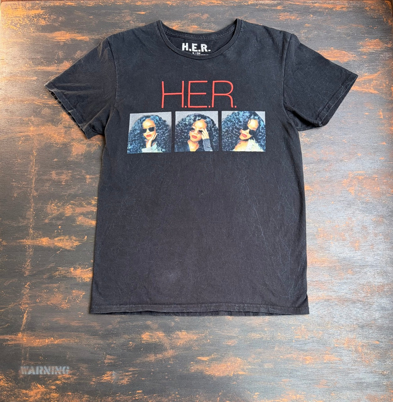 2018 "H.E.R. I Used to Know Her Tour" Official Graphic Tee - Size Women's S