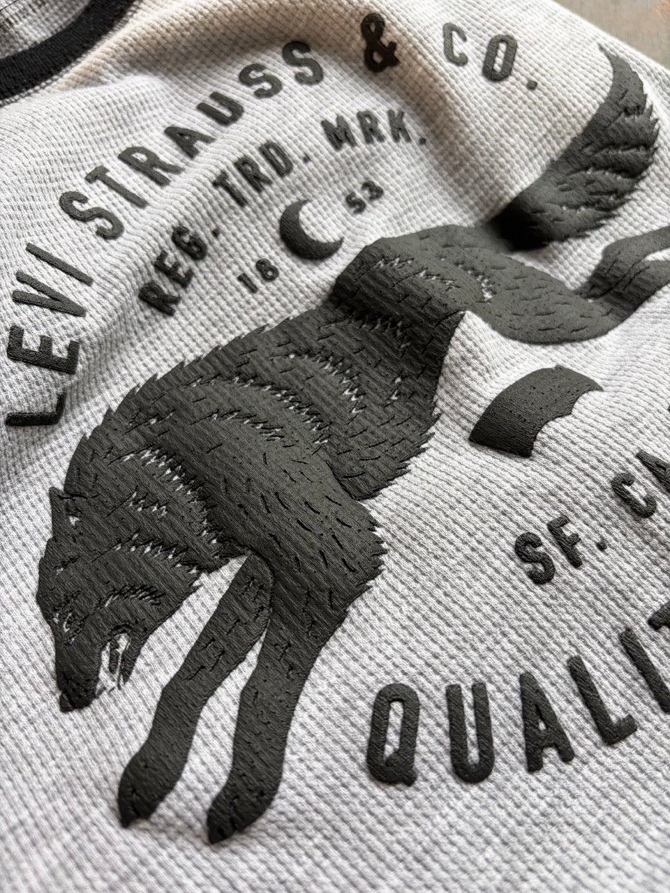 "LEVI'S" Wolf Graphic Raglan Waffle Thermal L/S Tee - Size M
