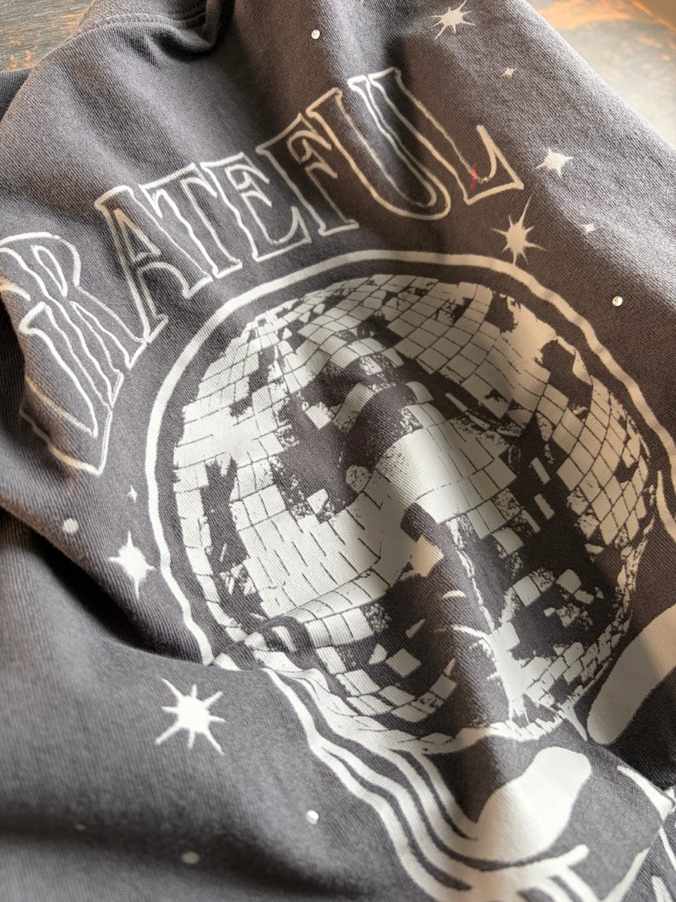 "GRATEFUL DEAD" H&M Divided Disco Ball Graphic Tee - Size S