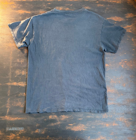 2004 "GRATEFUL DEAD Skull Headphones" DELTA Graphic Tee - Size S