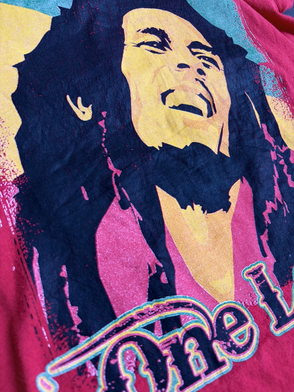 2000s "BOB MARLEY One Love" Tagless Graphic Tee - Size S